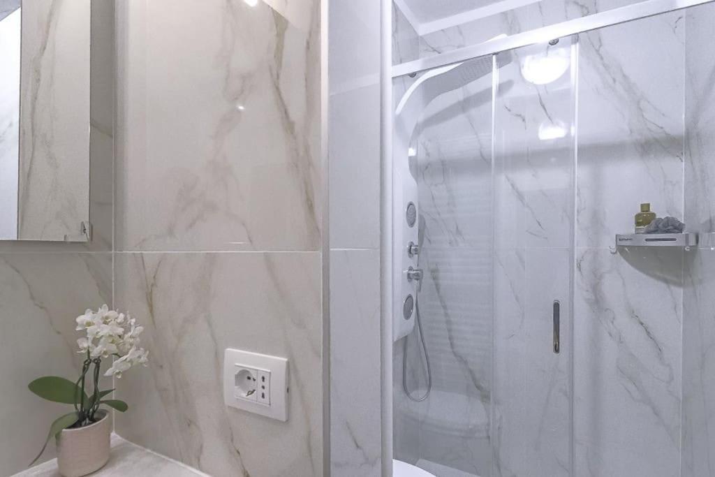 Appartement New Private In A-c Self Check-in *